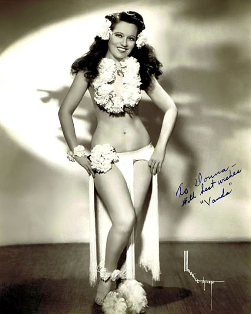 XXX    Vanda Vintage 40’s-era promo photo personalized photo