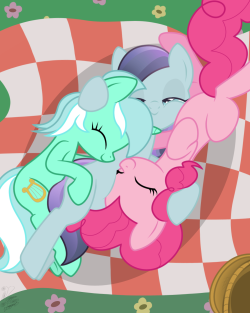 WARNING: Extremely minor spoilers or some shit probably. What? ANOTHER clean pic? Indeed it is; this time around, we have a little trio of ponies all snuggled up under a cozy afternoon sun. Our special guest in the middle of the cuddle pile is one of