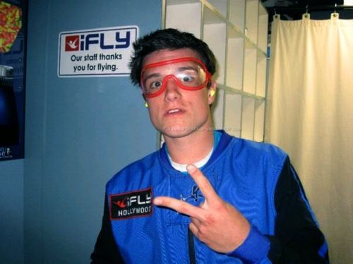 onlyjoshhutcherson-always:  :D♥