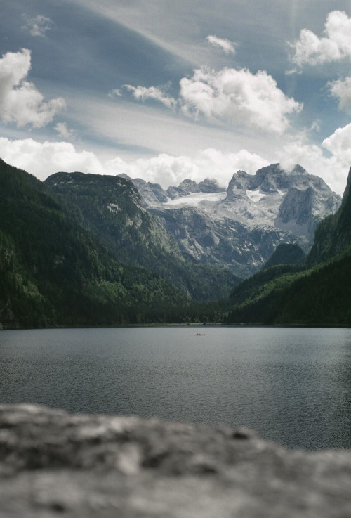 aachanel:  centzo:  Vorderer Gosausee By Blunzntischler  i wish i was there right now want more post