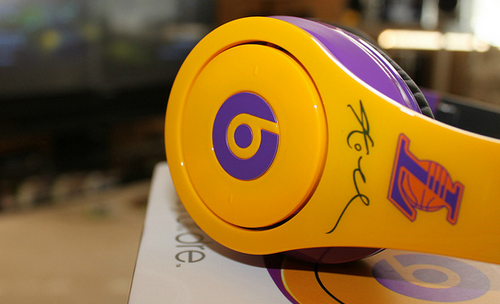 replacementbattery:  This limited edition monster beats by dr dre studio headphone