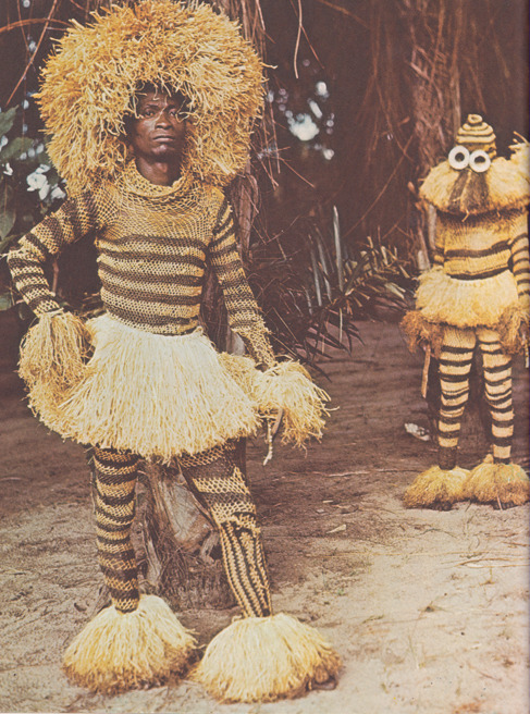 kicker-of-elves:
“Mingangi People Photo: Patellani ‘Let’s travel in the Congo' 1969
”