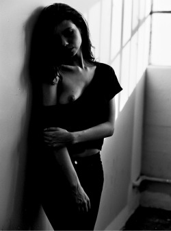 creativerehab:  Trish in shadow (black). Lo-res 120 film scan. 