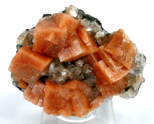 Chabazite and Heulandite