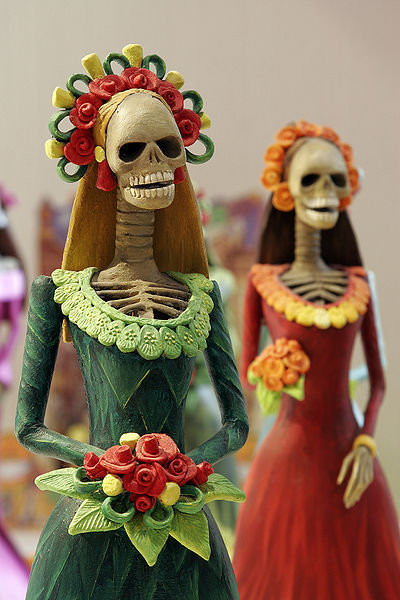 tisnicole:  pinktinkpixy: Day of the Dead (Día de los Muertos) is a holiday celebrated