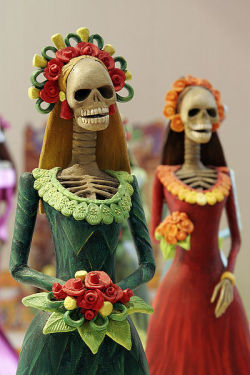 Tisnicole:  Pinktinkpixy: Day Of The Dead (Día De Los Muertos) Is A Holiday Celebrated