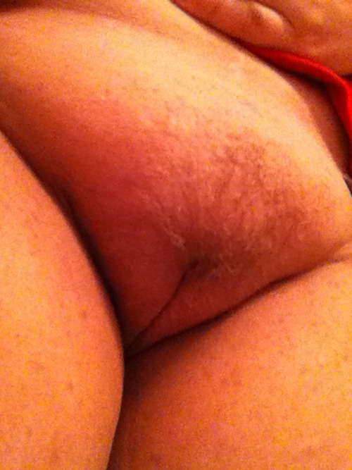 freakycouplelove:  Taking pics in the bathroom during work. Its so soft to the touch …