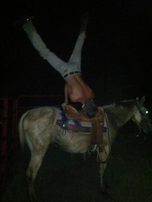 XXX boysinthewild:  Horse stand  photo