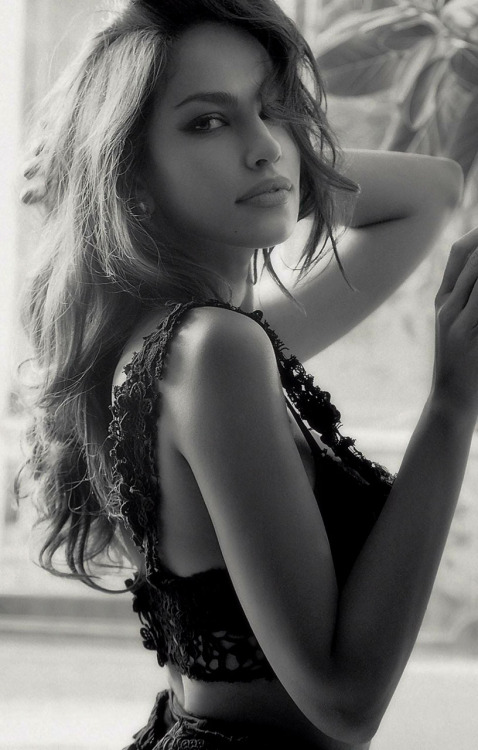 Madalina Ghenea Follow In search of beauty and please don’t copy…. reblog Only high resolution pic