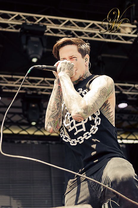 backhandd:  Rest in peace Mitch Lucker. Legend of metal.  