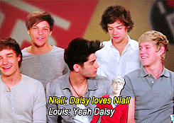  #THE WAY LOUIS’ VOICE SOFTENS WHEN HE SAYS ‘YEAH DAISY’ #I CRY BECAUSE LOUIS TOMLINSON 
