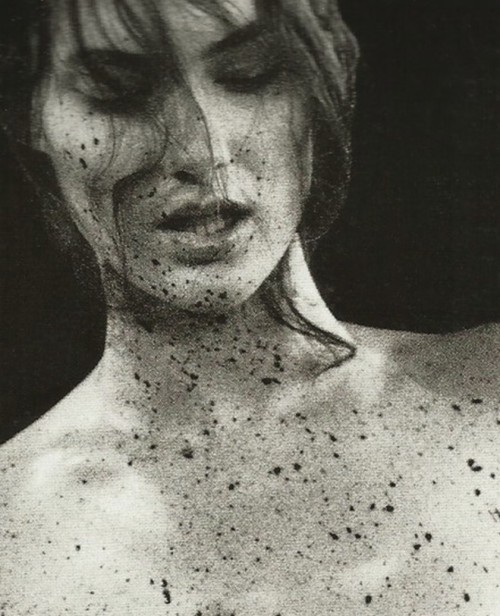 ankosv: shalom harlow at alexander mcqueen spring summer 1999