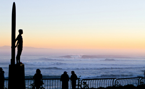 xgames:  The ASP World Tour heads back to the U.S. for the O’Neill Coldwater Classic. Will the world champ be crowned at Steamer Lane? http://es.pn/VGEcEL - Santa Cruz, Calif