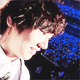 haehyukyumin:  You’re My Endless Love; KRYS selca-ing with ELFs ♥ 