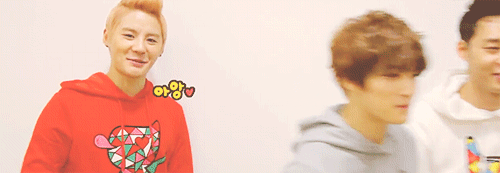 modembeat:  Kim Jaejoong - Fighting!Park Yoochun - Fighting!Kim Junsu - …. (つд⊂)  