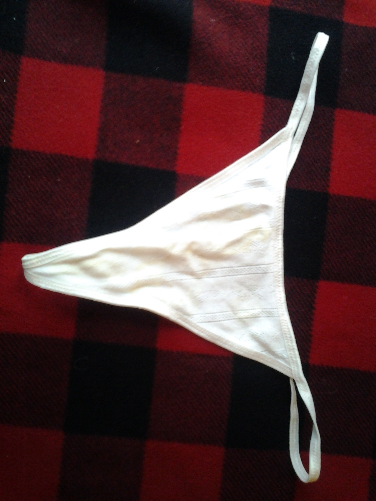 countvonpanties submitted: Former Boss&rsquo;s thong. Grabbed these out of her