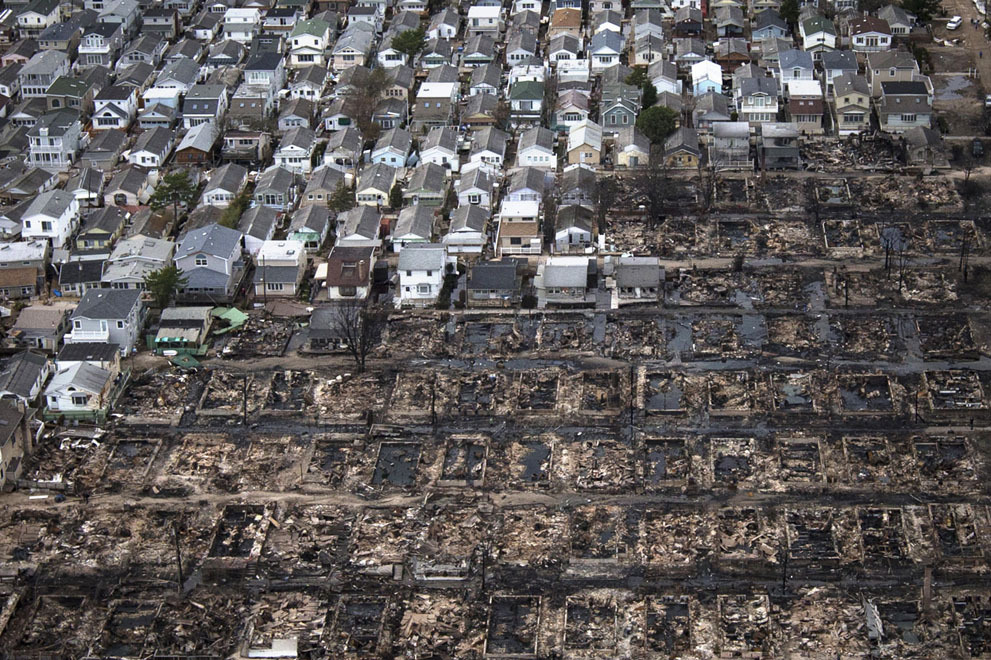 fuckyeahgodsgirls:  fuckyeahgodsgirls:  When a horrible tornado demolished Joplin,
