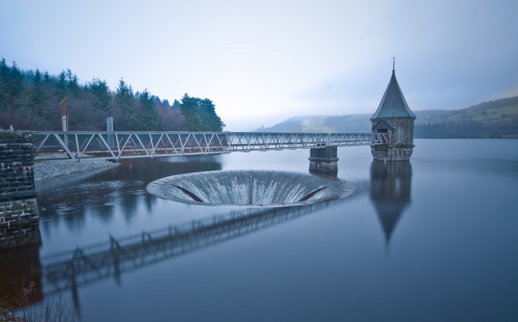 watershedplus:  Overflow in the Pontsticill or Taf Fechan Reservoir in south Wales,