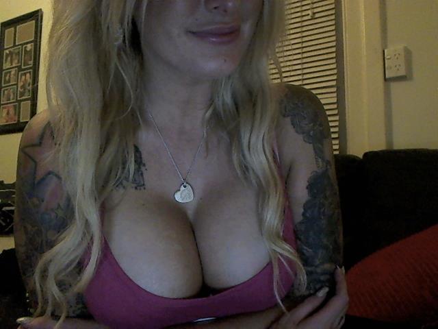 fineft:  Ashlee Adams.