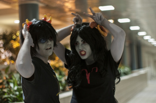 yugophoto1:  Halloween 2012 photoshoot [Aradia]  [Sollux] (not very halloween-y, but whate