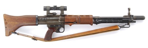 The FG-42 Rifle, The German Paratroopers Rifle, The FG-42 42 was arguably one of the best smalls arm