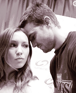 amnell:  Stephen Amell and Katie Cassidy 