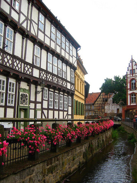 Half-timbered buildings in Quedlinburg, Saxony-Anhalt, Germany (by salazar62).