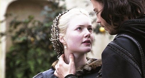 jaimelannister:“I promised you a heart, sister.”“Whose? Your own?”
