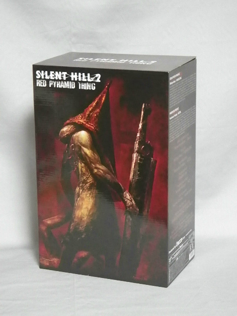 silenthaven:  The packaging for the Pyramid Head statue created by Gecco looks absolutely