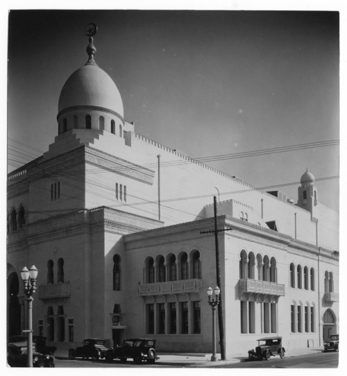 Daylight view of the Shrine Auditorium exterior, 1928.