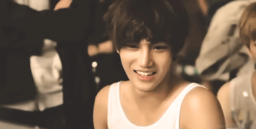 blondejongin:  20 / ???  kim jongin gifs 