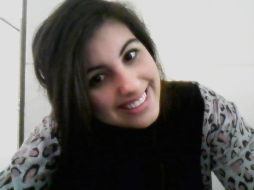 ooooi >< Oieee, rawn ><, larga de ser fofa..