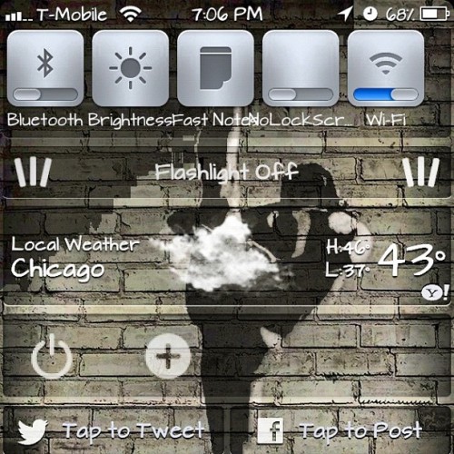 Notification center. #iphone #jailbreak #SBsettings #weeflashlight #slycam #tmobile #b&w #custom #instaphoto