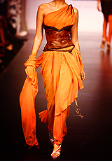 vastderp:  thischick25:  queenofsunspear-deactivated2014: {Indian Couture} Part IV