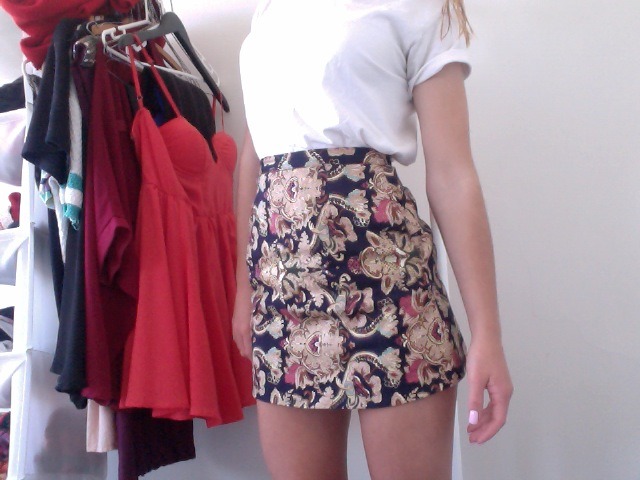 freshbitch0fbelair:  misgivens:  ootd - so hungover and going to a baby’s birthday