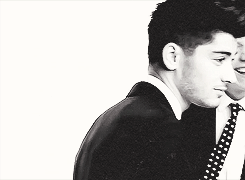 omgzarry:   One Direction for British Vogue 2012 → Zarry 