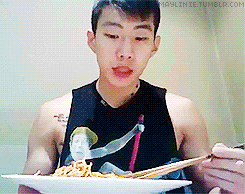 maylinie-blog:  “eat spaghetti with chopsticks,