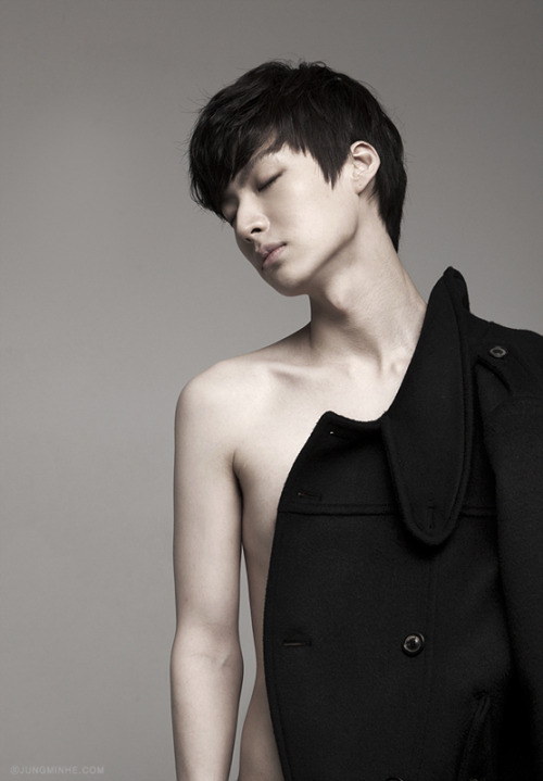 runway-ahnjaehyun:  120404 “NO ONE”- PROJECT MU ─ STUDIO by photographer JUNG MIN HEModel: Ahn Jae Hyun  cr: pmustudio  