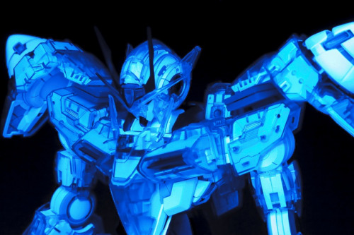 Reko-men | PG 1/60 GN-0000 00 Gundam/GNR-010 0 Raiser w/ Clear Parts – Painted Build