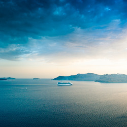 kari-shma:  Greece Santorini (by ►CubaGallery)