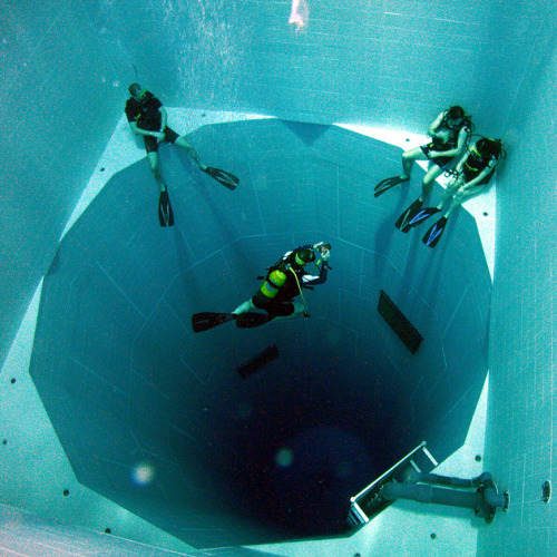 wiitch-hazell:  antisocialblogger:  Nemo 33 by John Beernaerts, 2004 The world’s deepest indoor swimming pool is located in Brussels, Belgium. Its maximum depth is 34.5 meters, 113 feet, and contains 2.5 million liters of non-chlorinated, highly filtered