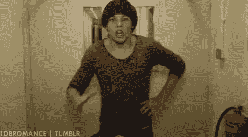 HARRY: "QUANDO A CÂMERA PASSA POR AQUELA COISA DE BRAÇOS ABERTOS" HAROLDO, AQUELA COISA DE BRAÇOS ABERTOS É O CRISTO
