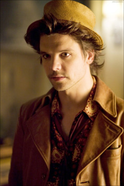 jeffersonmadhotter:  Andrew Lee Potts [5/20] aka Hatter 