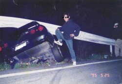 friendz0ne:  mysecretobsession-:  Zero fux, bruh.  wrecks his R32 and he’s smiling about it, crazy mother fucker