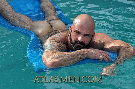 wolfs3nse:  the-manly-road:  Thank you for following     Marco Rios
