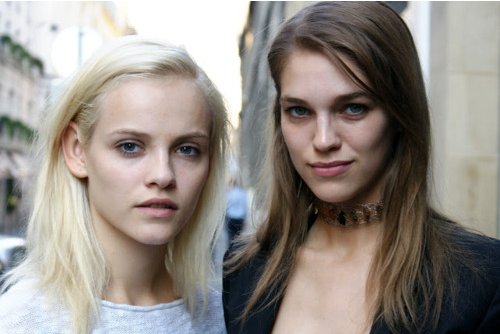 copenhagen-noir:  She looks like Kristen Steward but with blonde hair haha