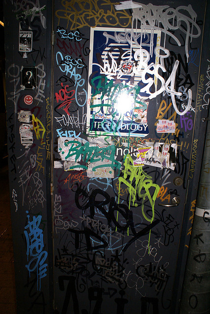 Sex inkandchrome:  Tagged door by onklers on pictures