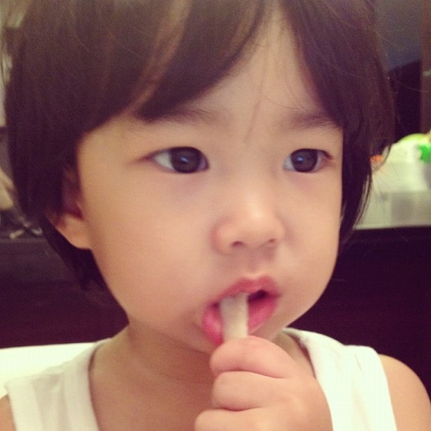 YG FAMILYY — Tablo: “This is Lee Haru^^. SAY HELLO TO MY BABY...