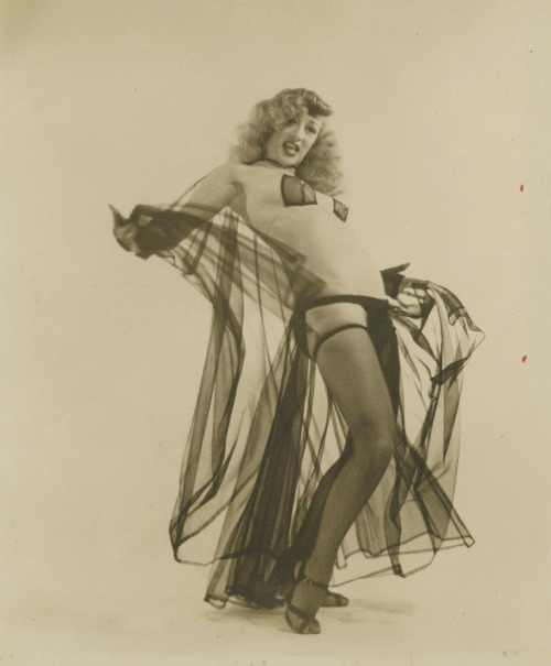 Porn photo Winnie Garrett     aka. “The Flaming