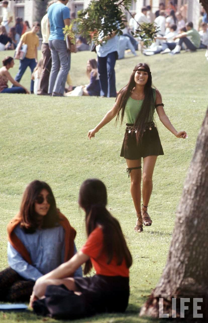 thewastedgeneration:  High School Girls in 1969 